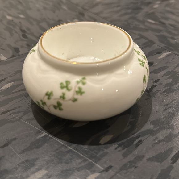 Shamrock Candle Holder - Picture 2 of 3